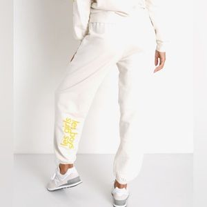 NWT Les Girls Les Boys Ultimate Fit Loose Jogger Vaporous Grey- Sz L